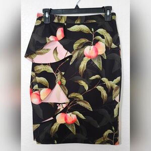 Ted Baker Peach Print Pencil Skirt. Size US 4